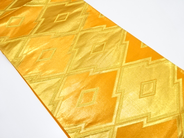 松皮菱模様織り出し　袋帯